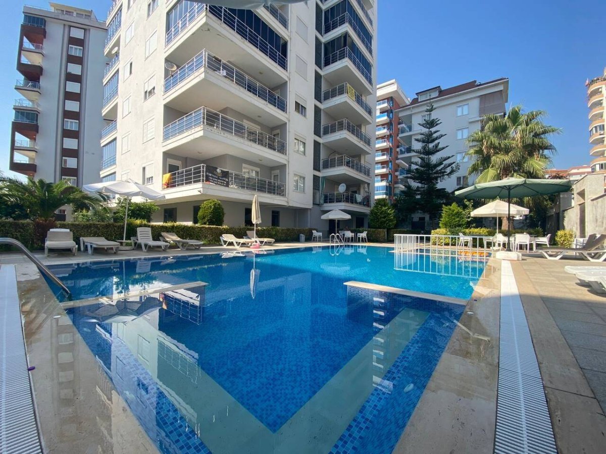 AYT-4202-2-MiddleFloor