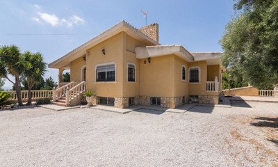 R4979743