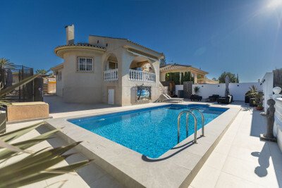 R4904980
