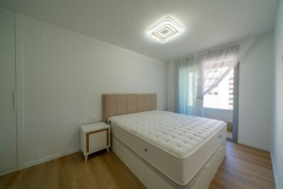R4987447