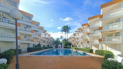 R4940560