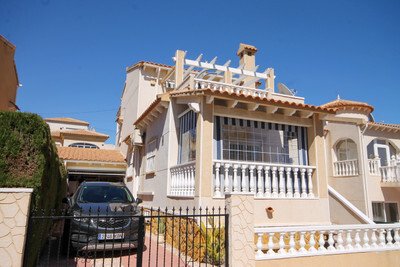 R4994572
