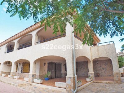 R4939624