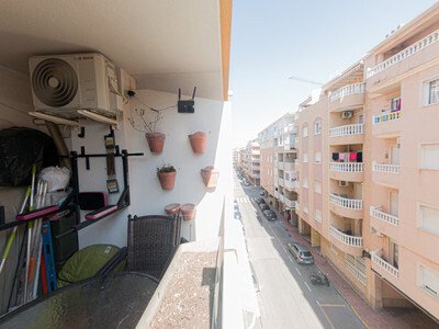 R5022982