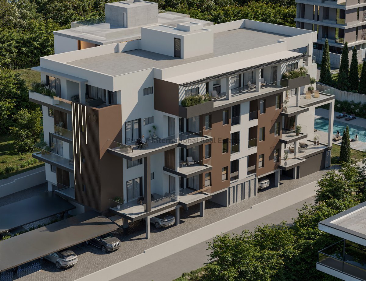 21692